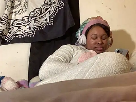 Sexy_ebony_BunNey: онлайн-секс-чат