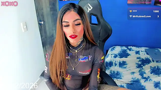 Nella_Dolls 现场XXX聊天