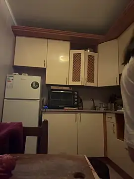 Naughtbaby_2025: онлайн-секс-чат