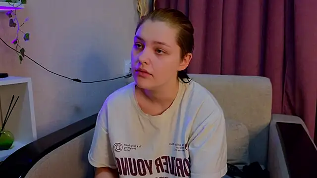 BevHanni: онлайн-секс-чат