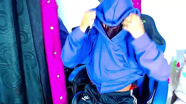 Chat XXX en directo de Jenng18