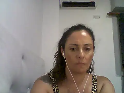 dulcefanny élő XXX-chatje