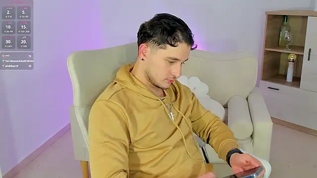 Massimo_FioreのライブXXXチャット