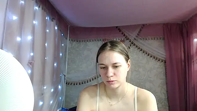 Онлайн чат XXX leila_bambi_