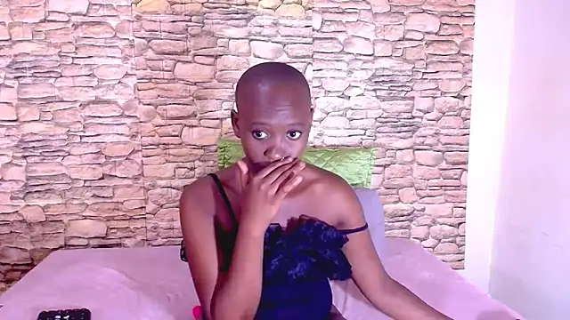 Chatroom XXX en direct de EbonyOlive69