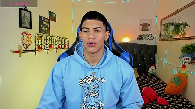 Damian_latinxxx live XXX chat