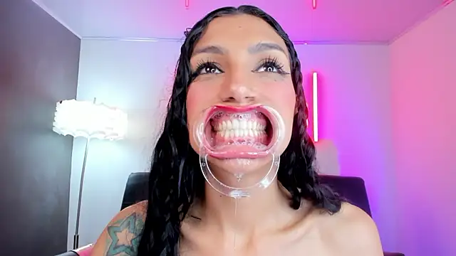 miss___evangeline Live XXX-Chat