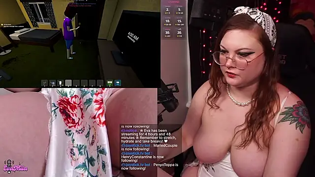 evamila Chat XXX live