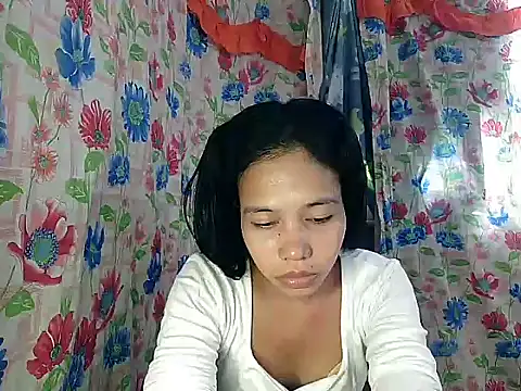 PinaySkinnyGirl 现场XXX聊天