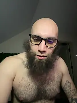 MastaWolfy's Live XXX Chat