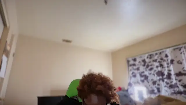 Živý XXX chat -Yagurlwest