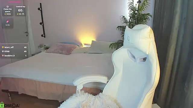 Marie_Ellie élő XXX-chatje