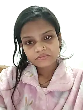 Komal0099 লাইভ XXX চ্যাট