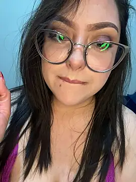 Chat +18 de MileyGia ao vivo