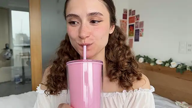 cutiemari 现场XXX聊天