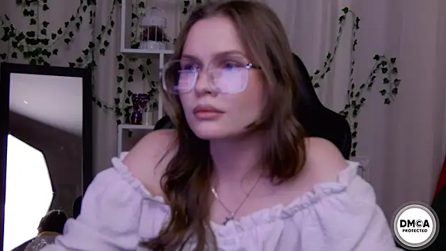 Kate_mermaid élő XXX-chatje