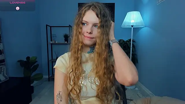 Chat XXX ao vivo de RayaNenlia