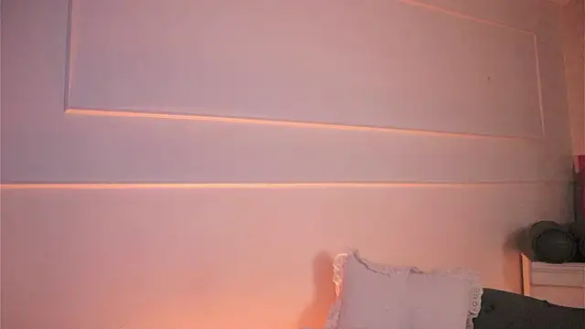 Daisha_Riley Adlı Modelin Canlı XXX Sohbeti