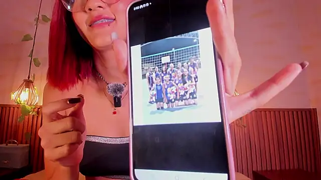 daphne_courtis élő XXX-chatje