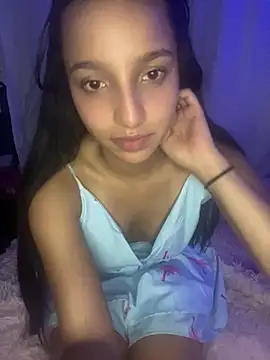 Eve_Ritz élő XXX-chatje