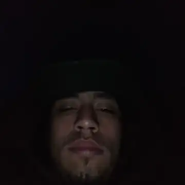 AlexAlejandro13 Show Webcam