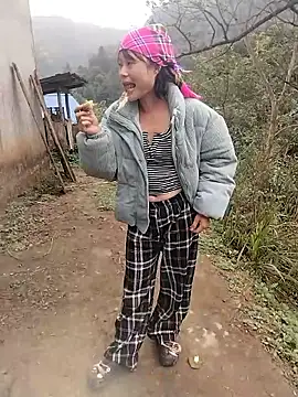 linda_bae00 webcam show