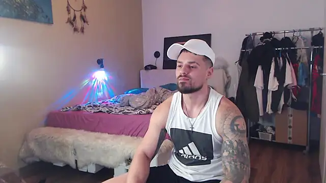 Chat +18 de Tiberius_hunk ao vivo