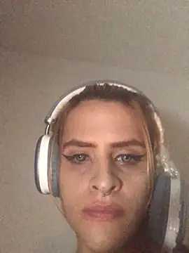 samanta_sexx21 Pertunjukan Webcam