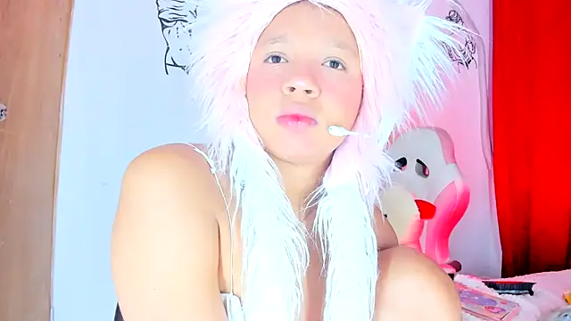 Chat XXX en directo de Emily_Coper18