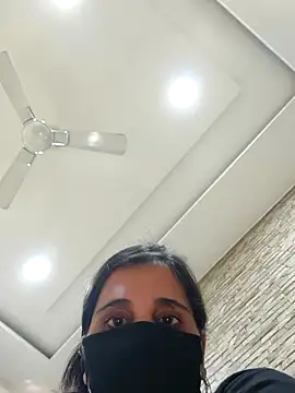 tinaarora Live XXX-chat