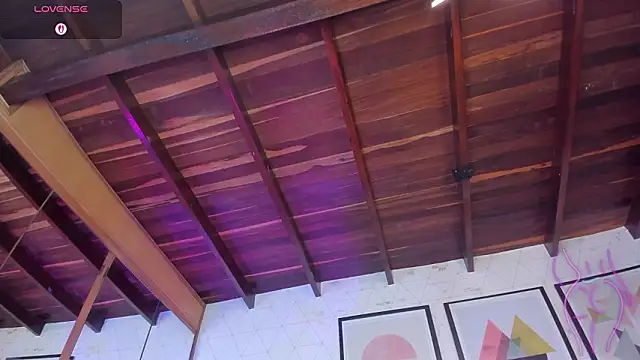 MiaKay1 Adlı Modelin Canlı XXX Sohbeti