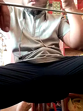 RaiStarrrr0-9's Webcam Show