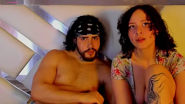 Chatroom XXX en direct de Benny_and_Mark