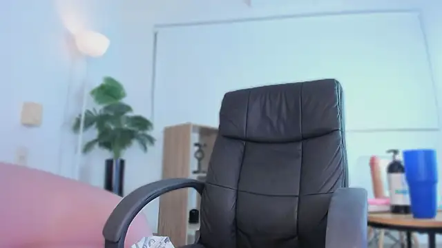 Ayha_khalaf 现场XXX聊天