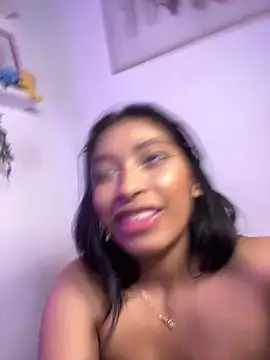 Chatroom XXX en direct de Isabella_fasilier