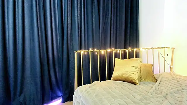 amandamystery: онлайн-секс-чат