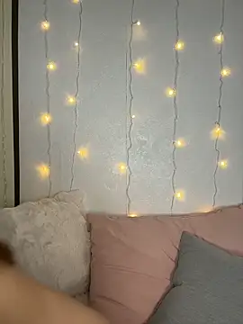 cuteeyesbaby 现场XXX聊天