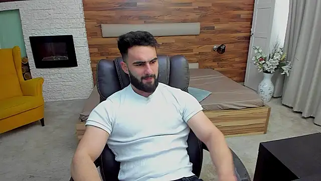 Show modela MicahLane na web-kameri