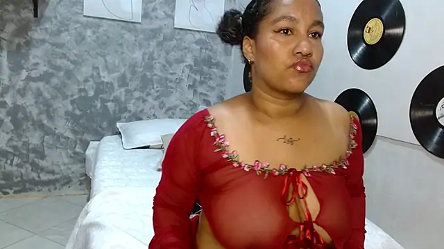 Ambar_foxy 现场XXX聊天