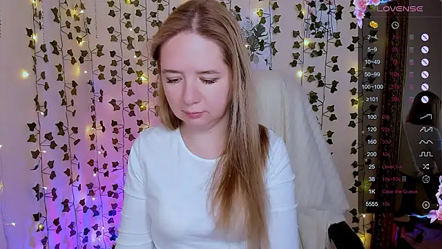 Czat XXX na żywo – Evaa_Grey