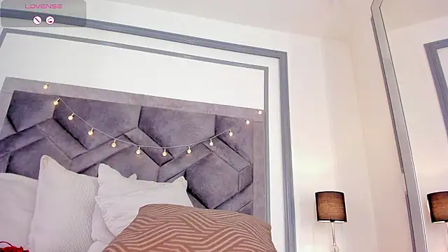 Czat XXX na żywo – TahliaMoreau