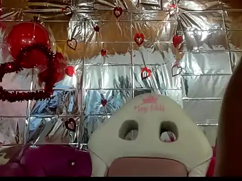 Czat XXX na żywo – Yourgirl-thaly20