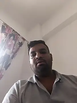 vinay_smalldick 即時 XXX 聊天