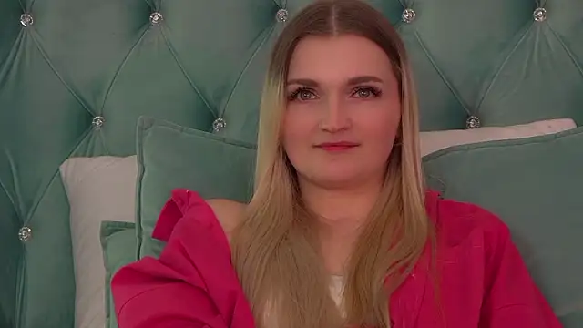 Chatroom XXX en direct de AnnyRaii