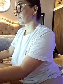 دردشة MariaPau_83 الجنسية المباشرة