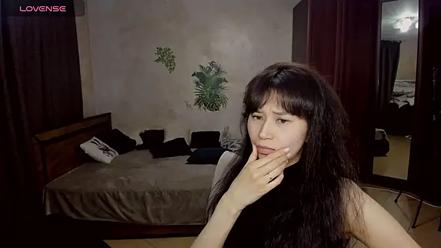 دردشة SheilaRare الجنسية المباشرة