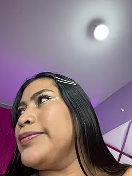 LunaaRosse Adlı Modelin Web Kamerası Şovu