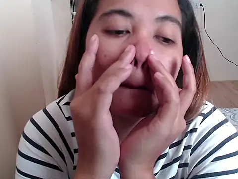 xTheLastVIRGINx's Live XXX Chat