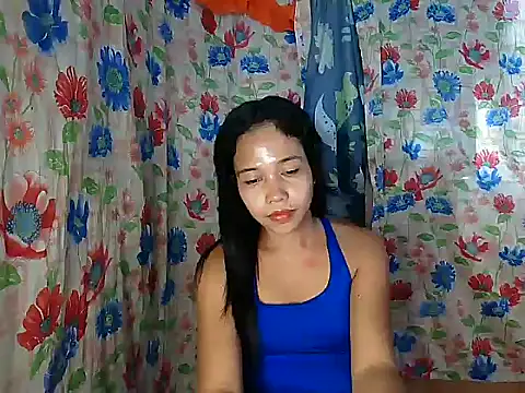 دردشة PinaySkinnyGirl الجنسية المباشرة