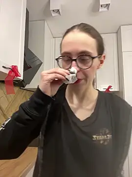 Онлайн чат XXX MartiniiSelenna